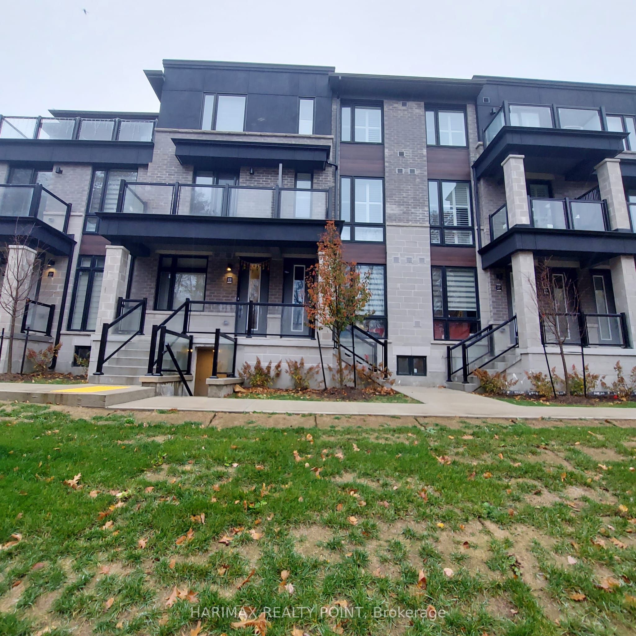 40 Knotsberry Circle #25