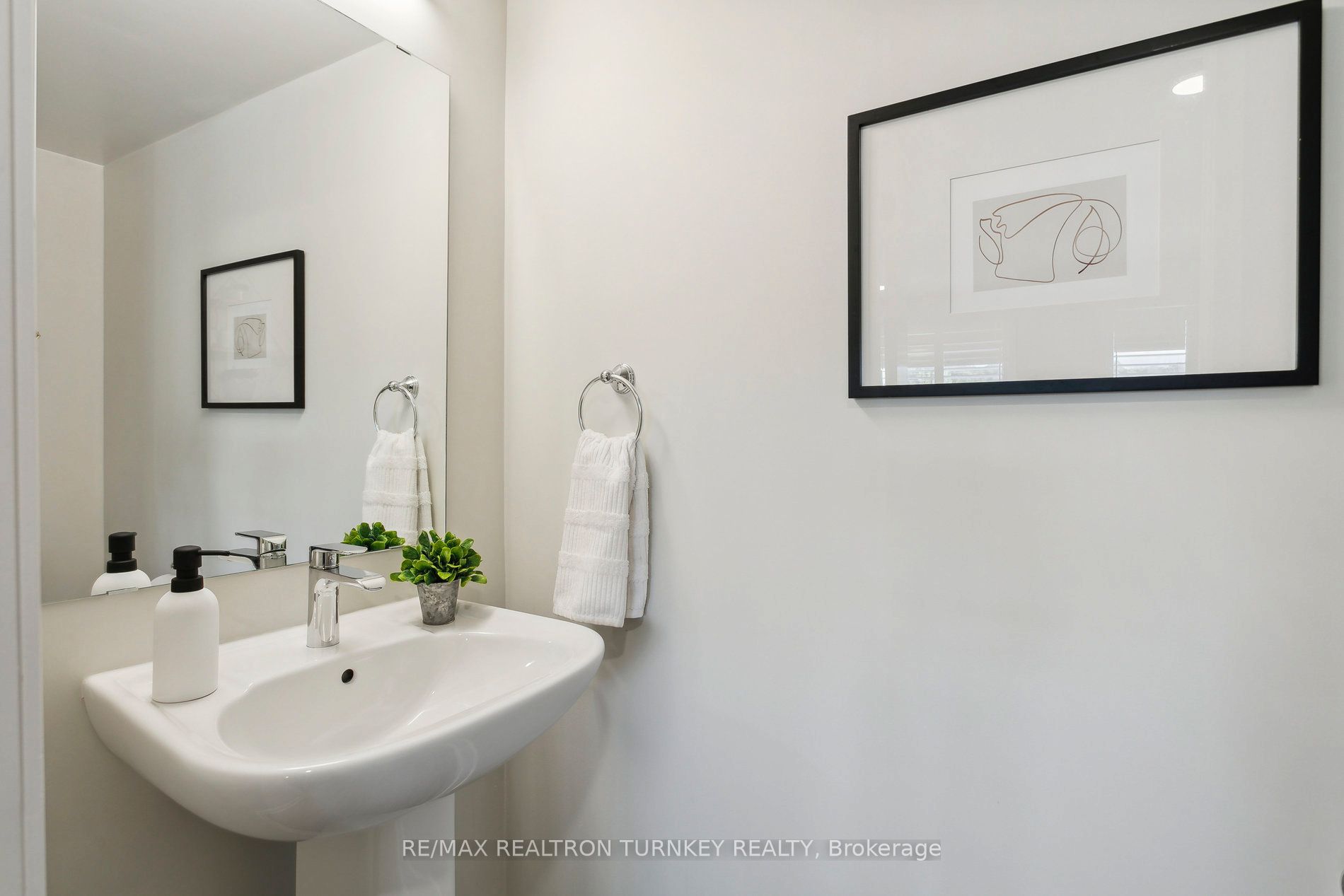 1135 Cooke Boulevard, #116