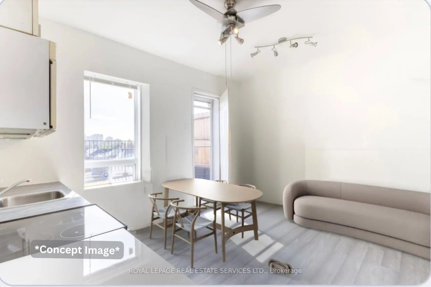 2963 Dundas Street W