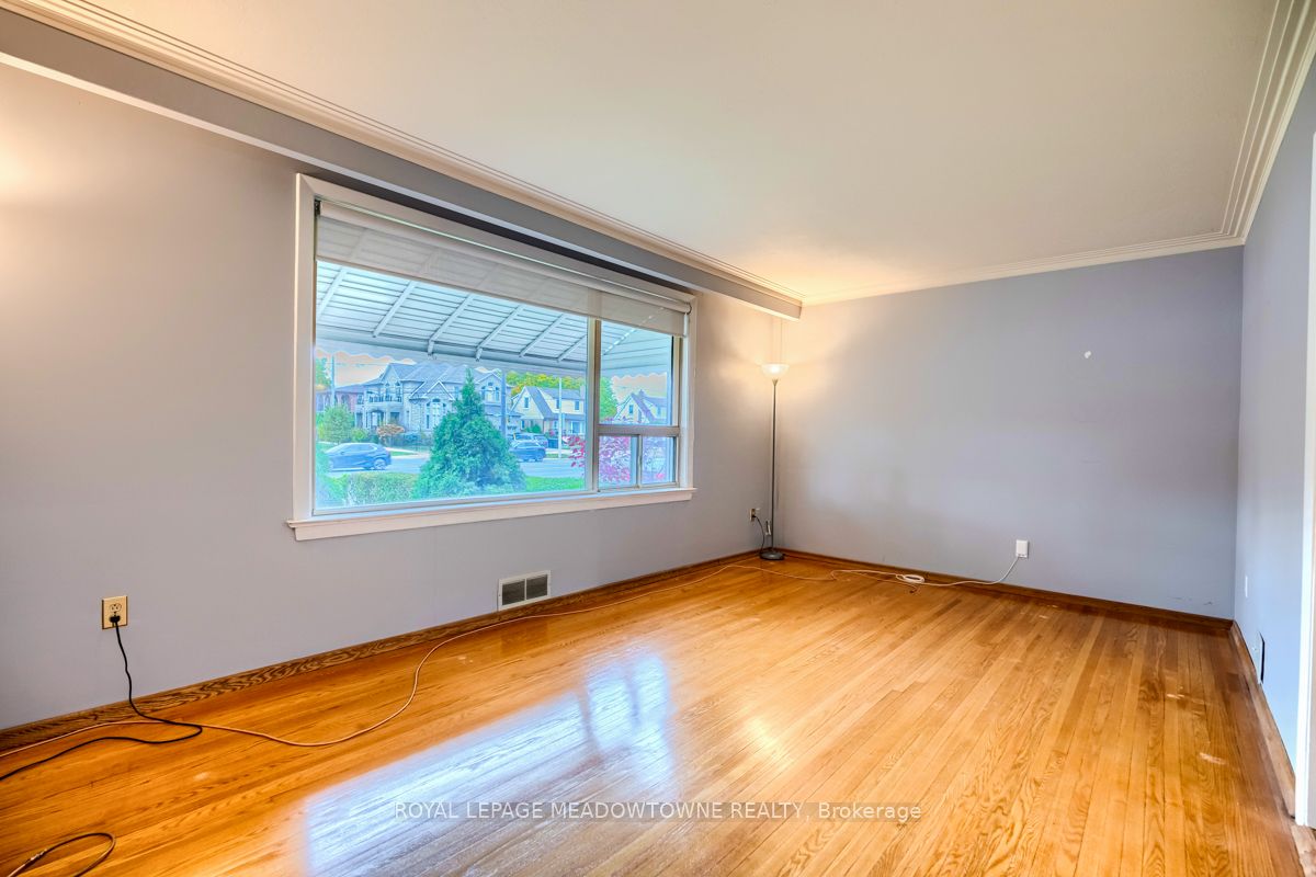 671 Browns Line, #671A