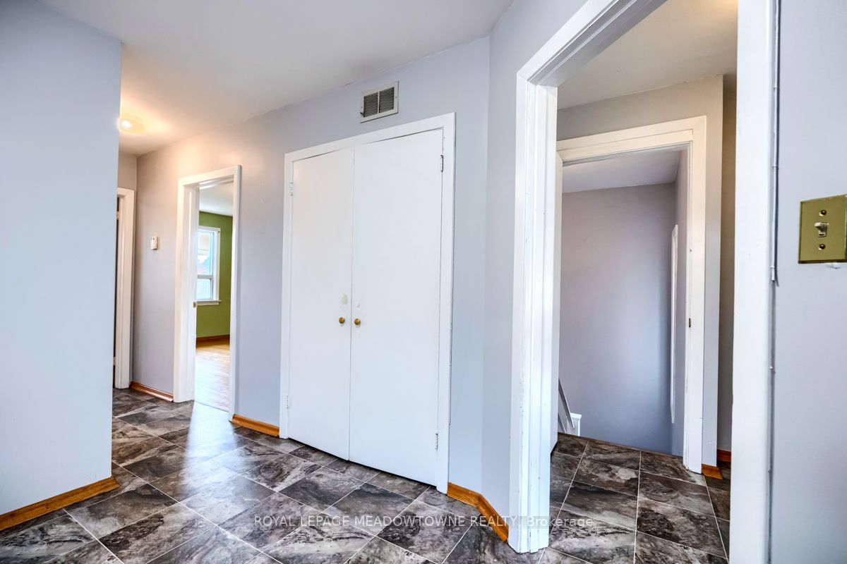 671 Browns Line, #671A