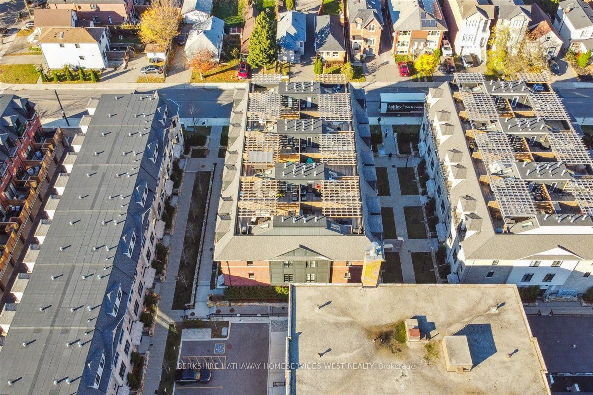79 Elder Avenue, #34