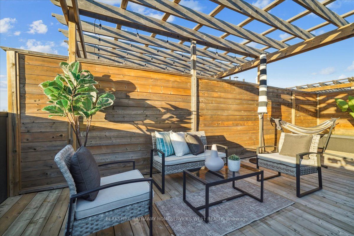 79 Elder Avenue, #34