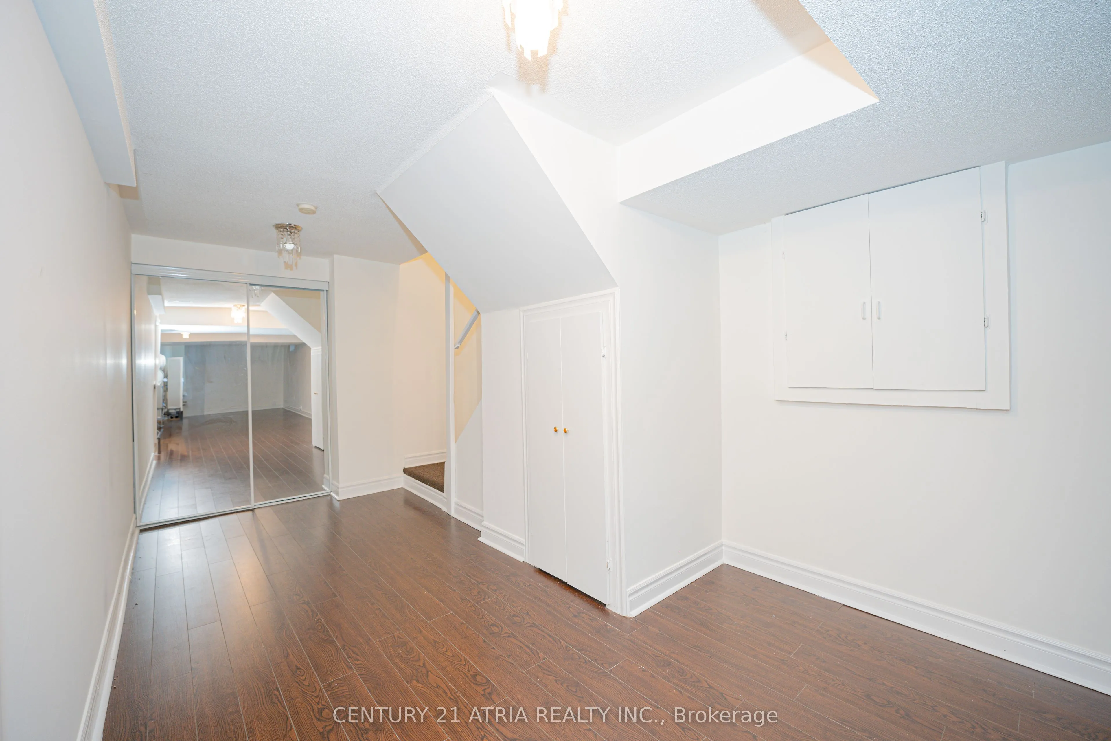 252 Sherwood Road