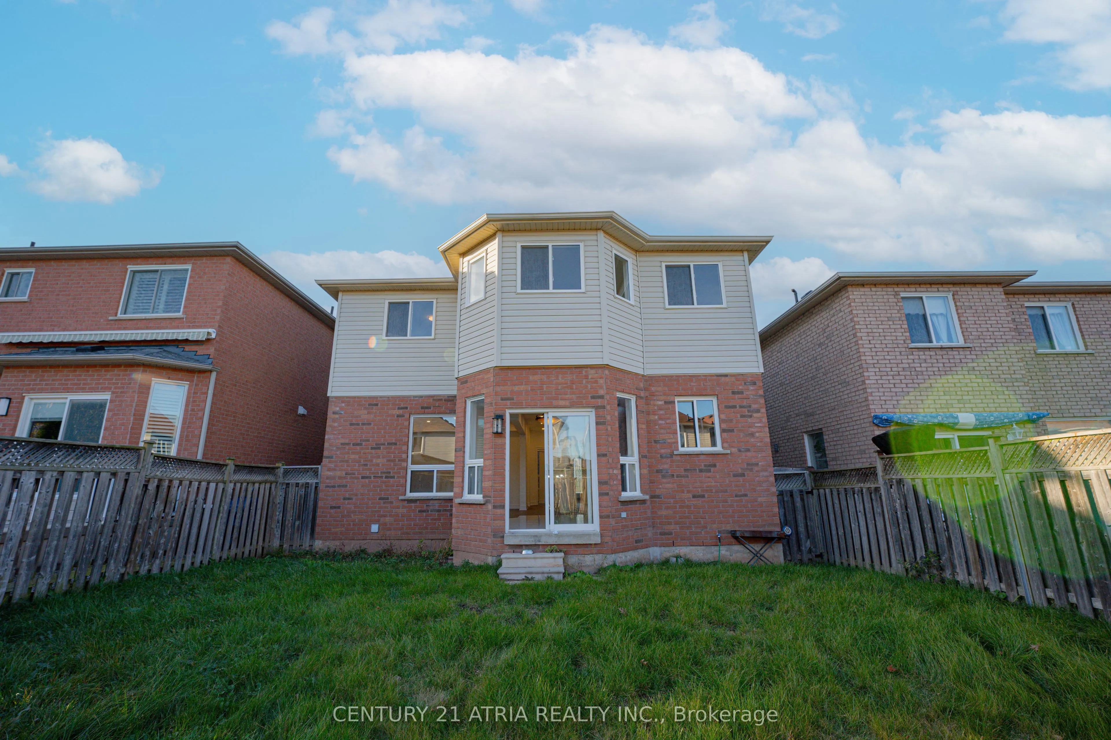 252 Sherwood Road