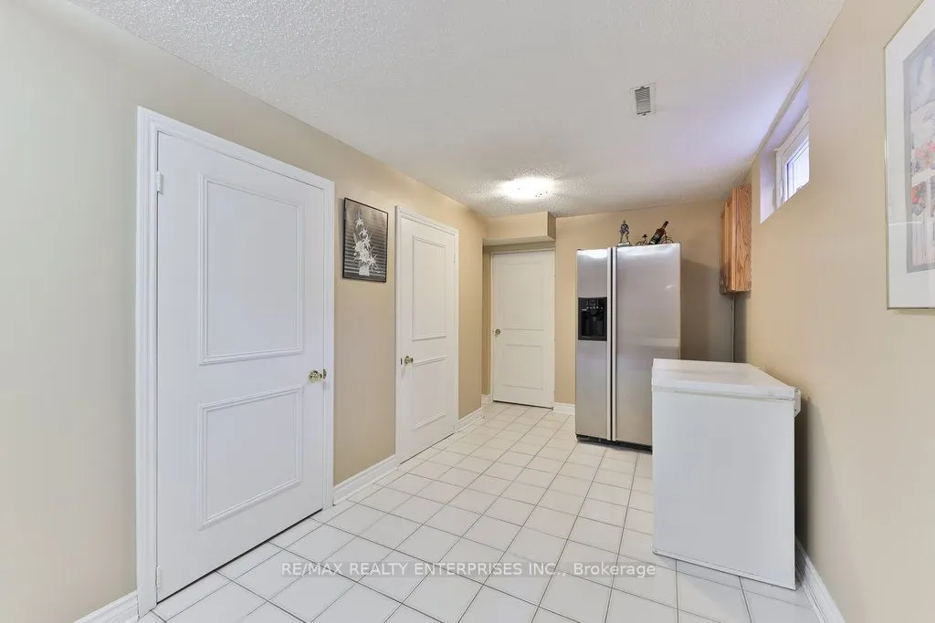 4061 Rolling Valley Drive