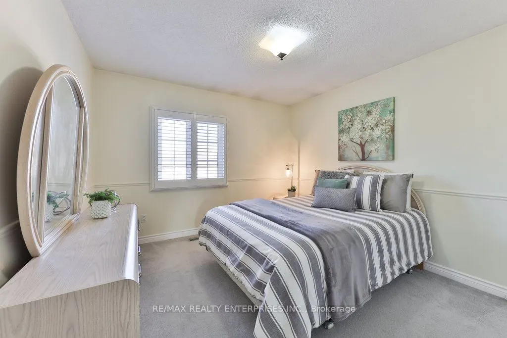 4061 Rolling Valley Drive