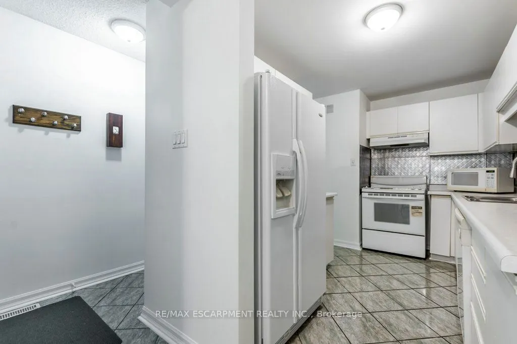2205 South Millway, #115