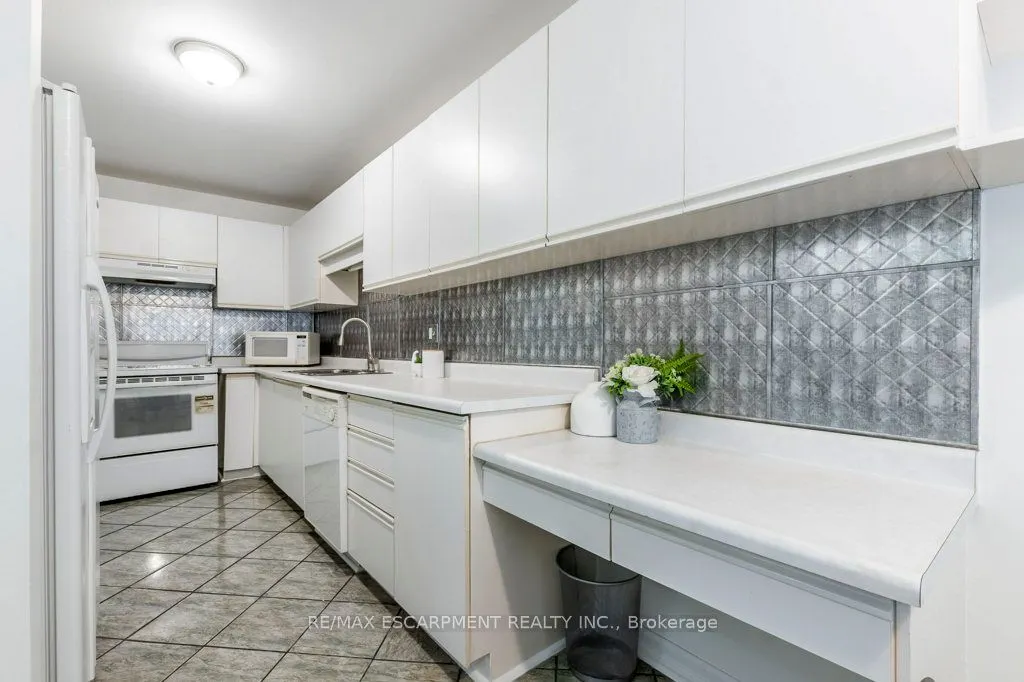 2205 South Millway, #115