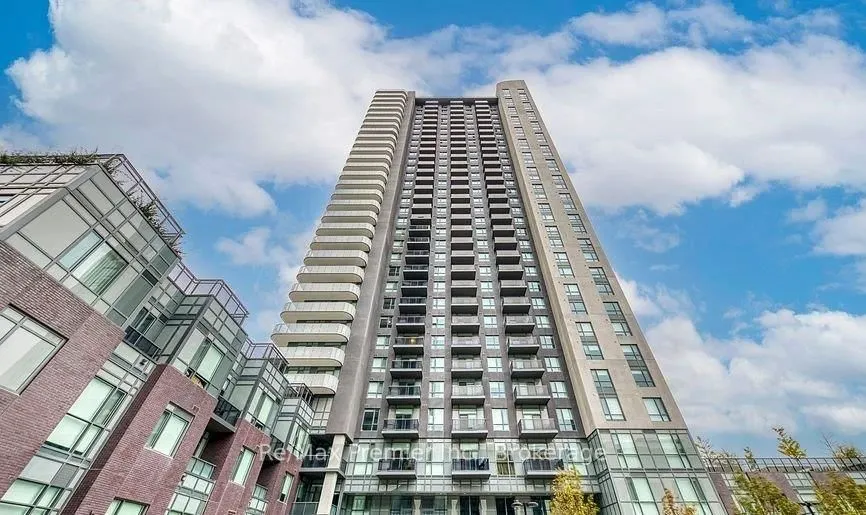 8 Nahani Way #3418