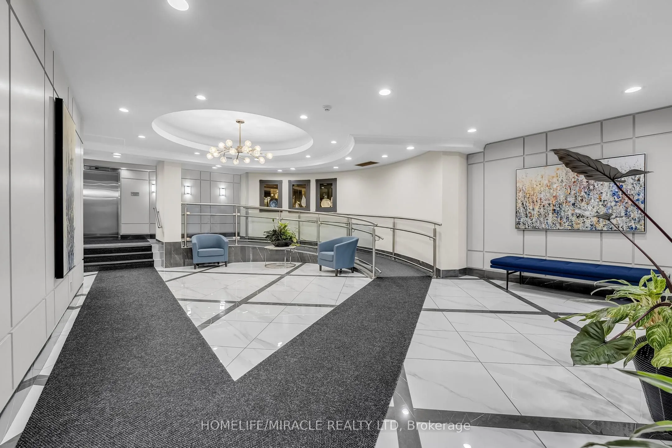 1001 Cedarglen Gate, #714