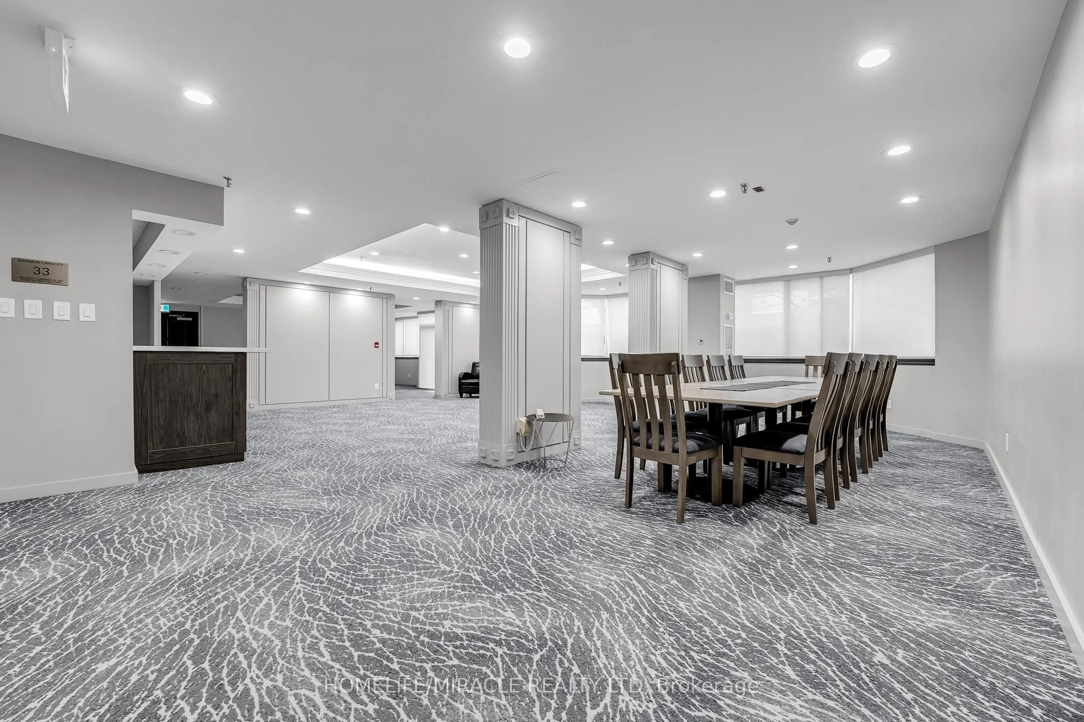 1001 Cedarglen Gate, #714