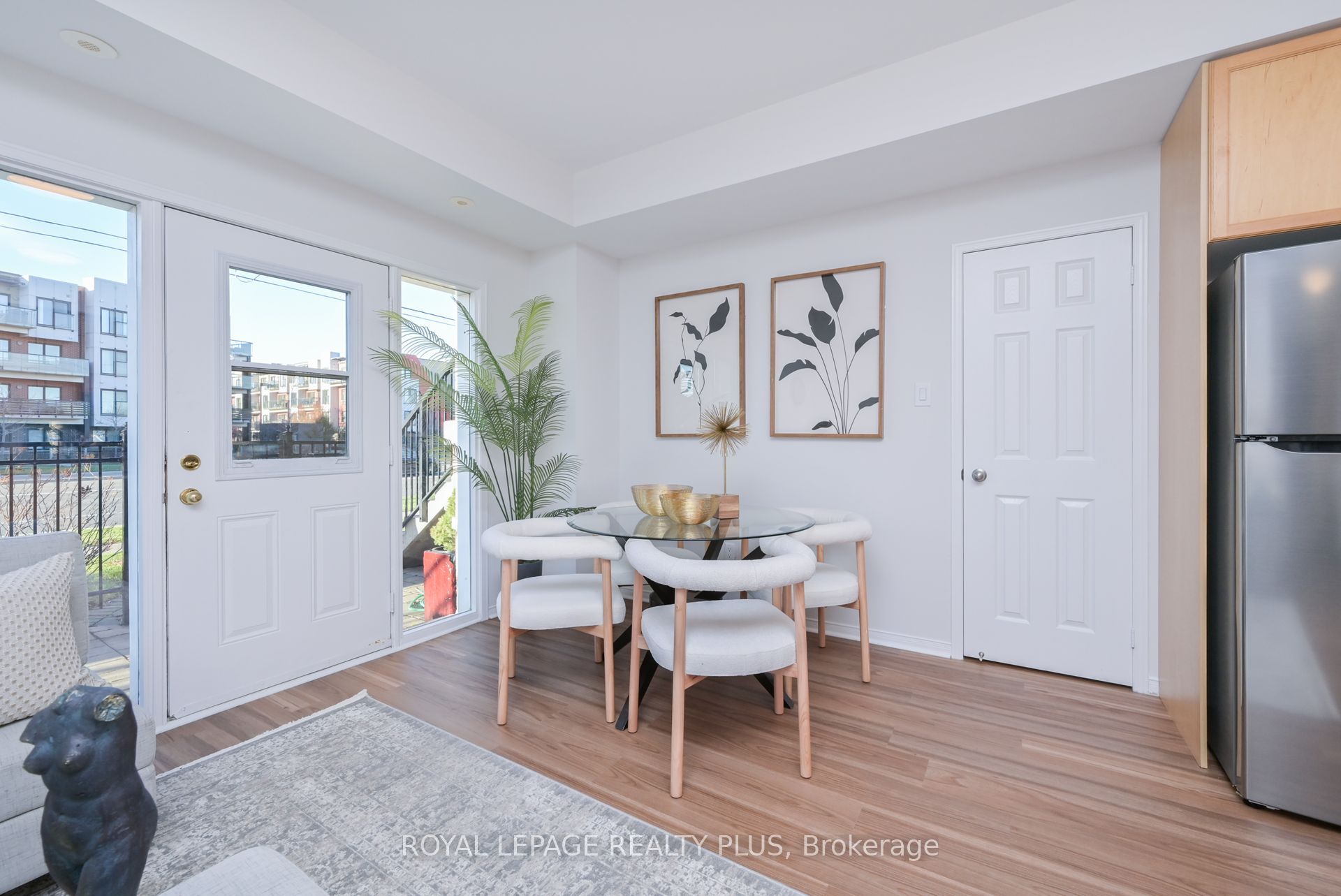 3056 Eglinton Ave W #59