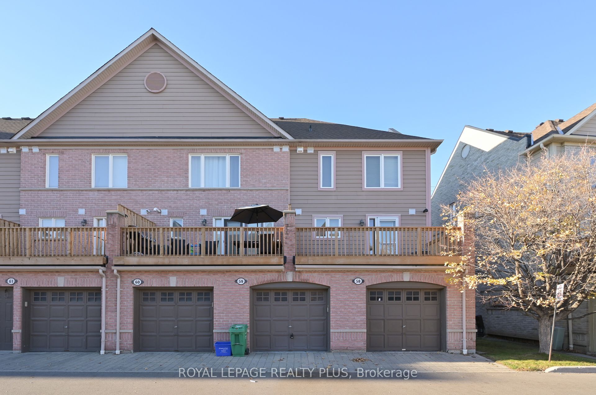 3056 Eglinton Ave W #59