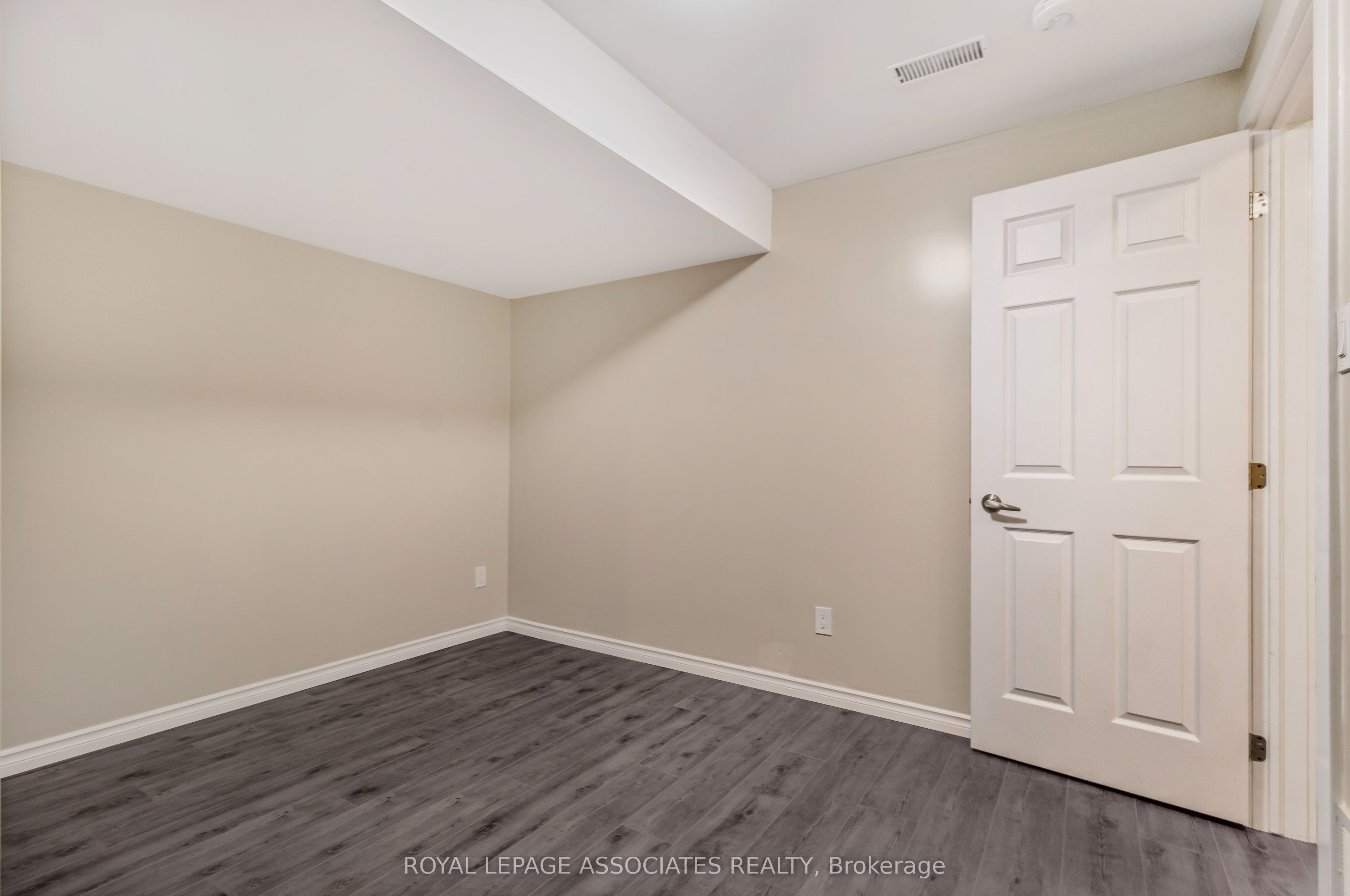 5 Rutherford Avenue