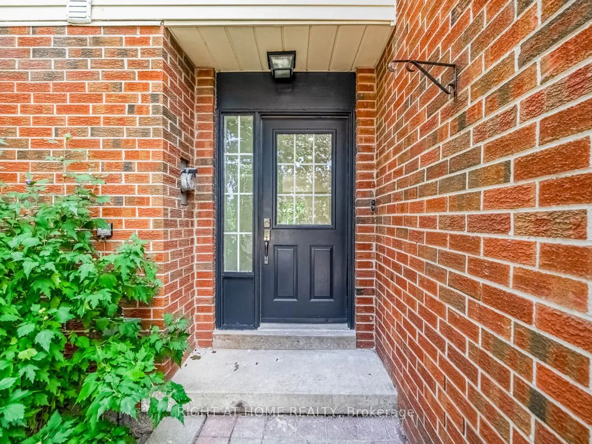 2273 Munn's Avenue