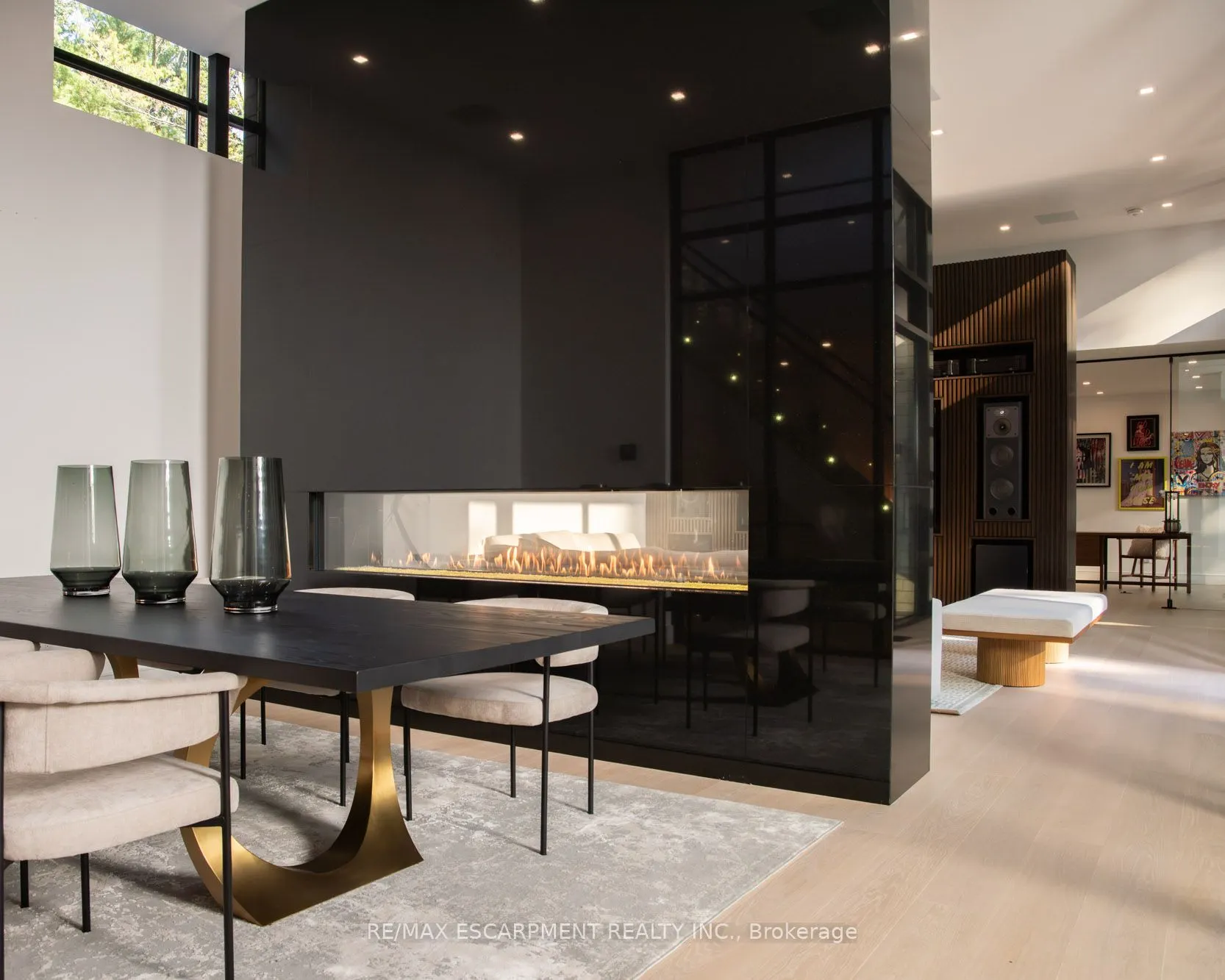 210 Chartwell Road