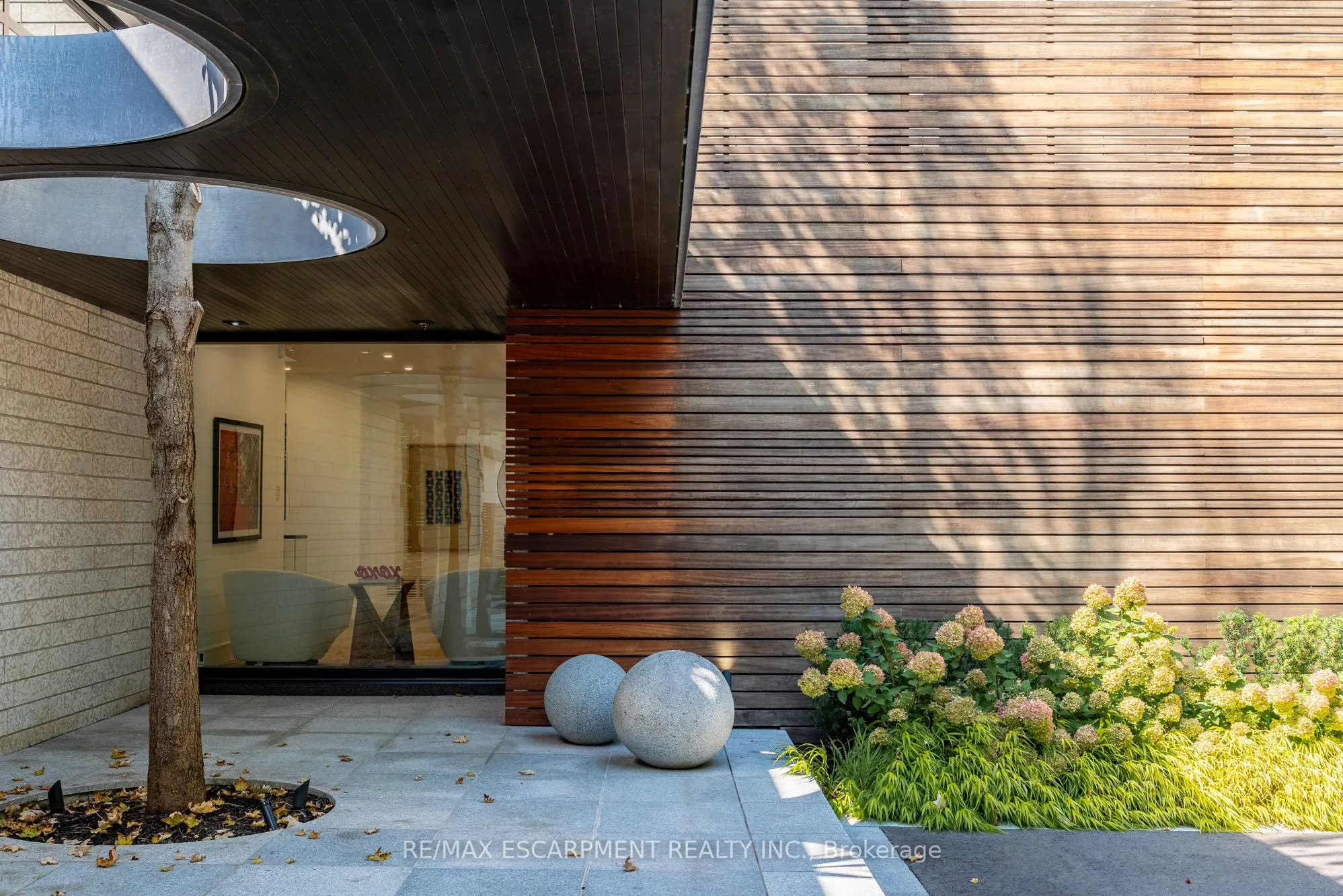 210 Chartwell Road