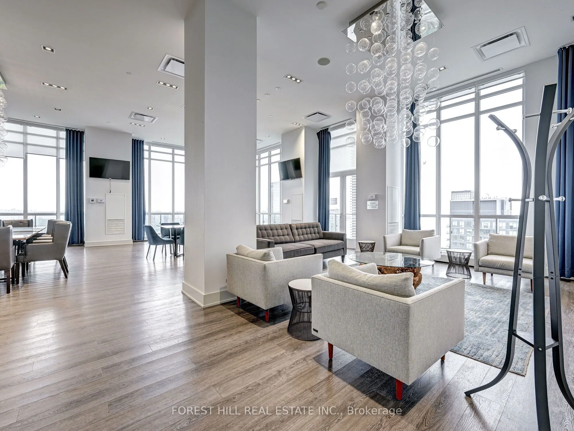 10 Park Lawn Road, #621