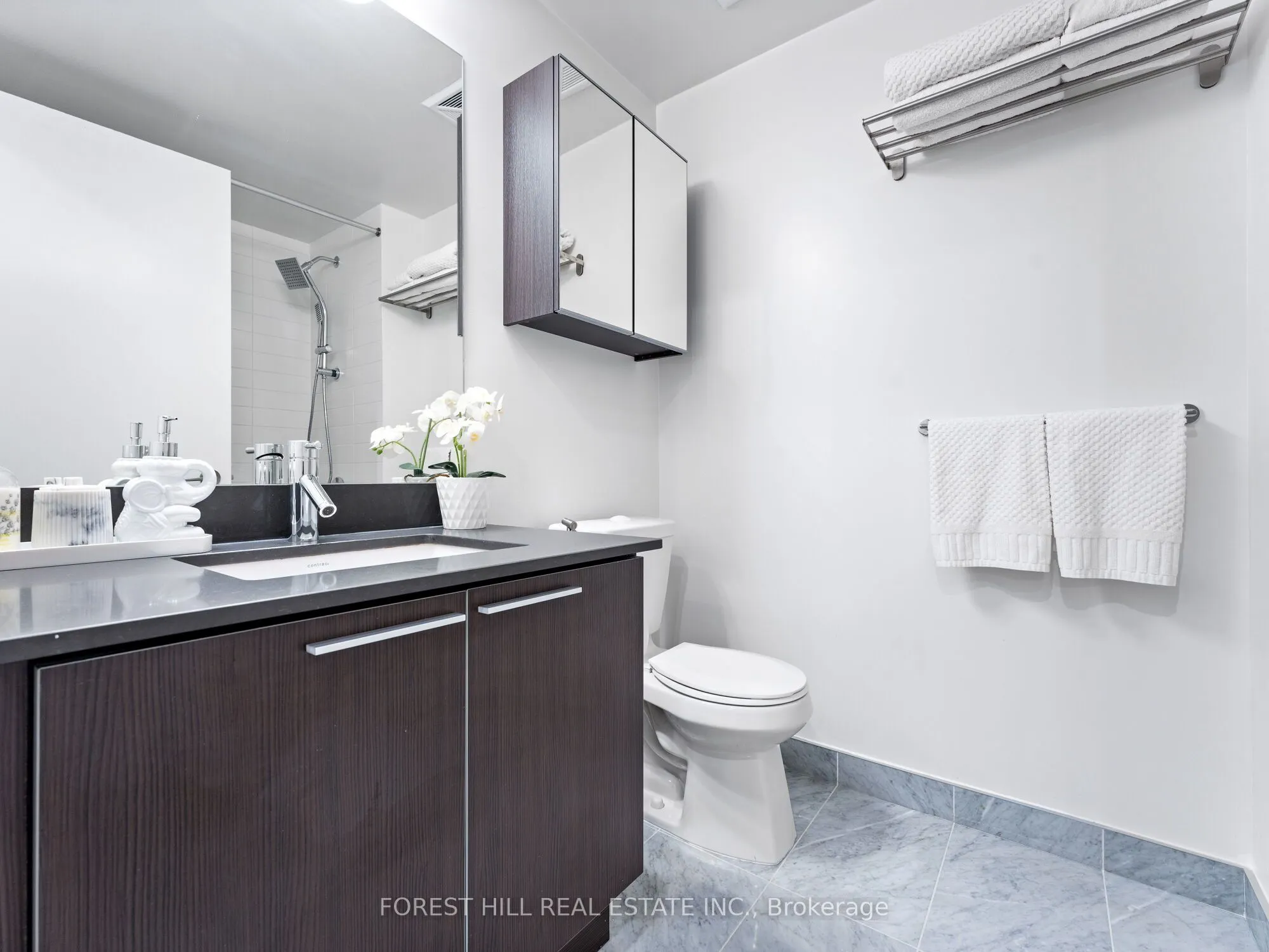 10 Park Lawn Road, #621