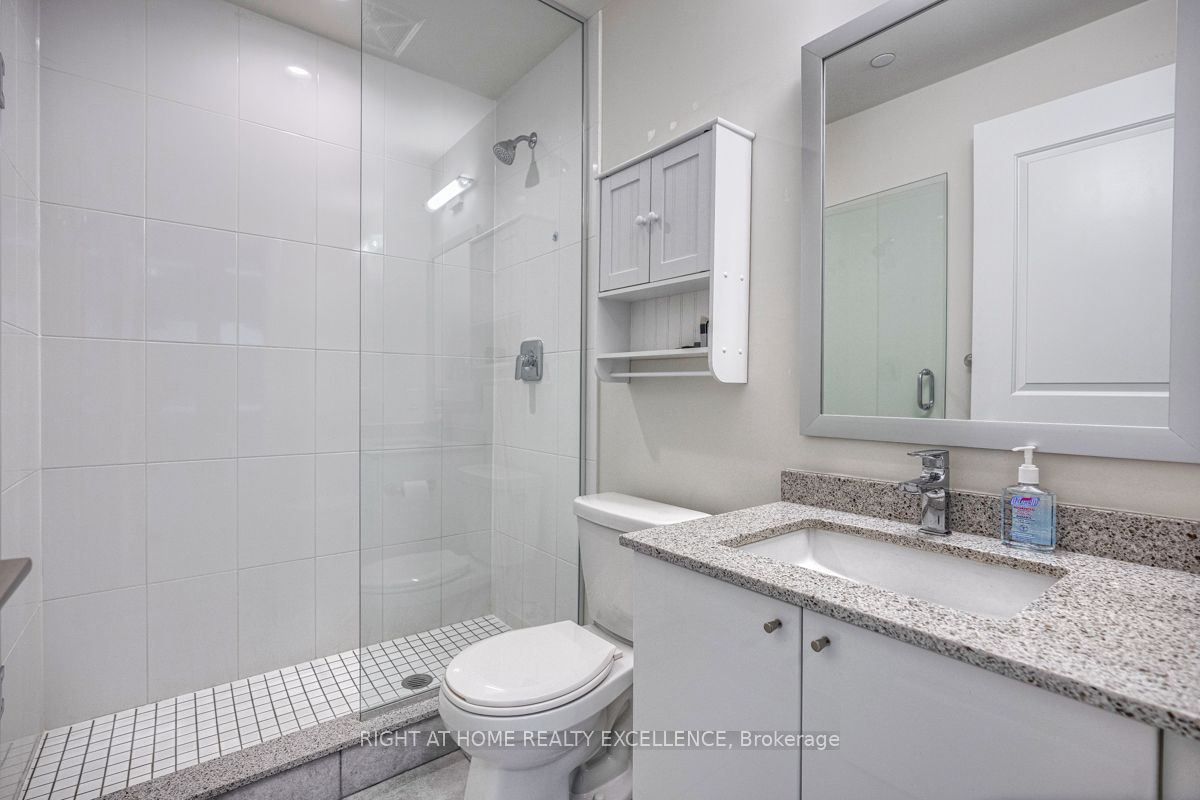 65 Watergarden Drive #201