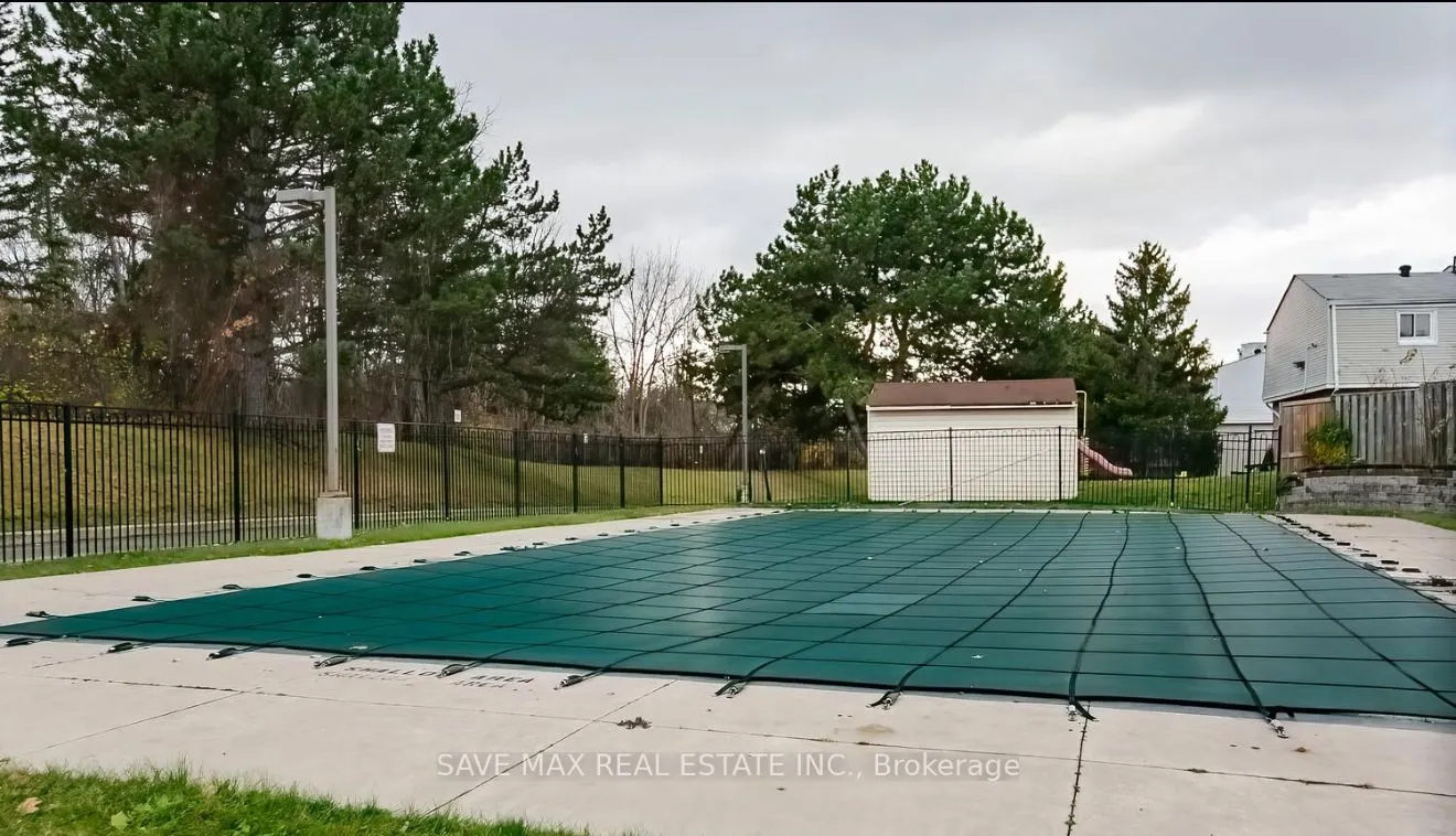 400 Mississauga Valley Boulevard, #31