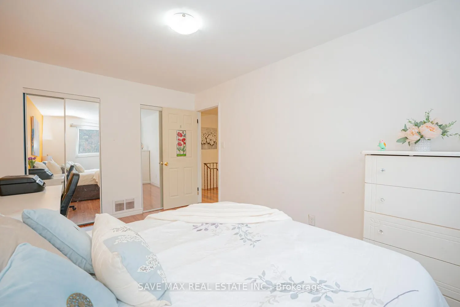 400 Mississauga Valley Boulevard, #31