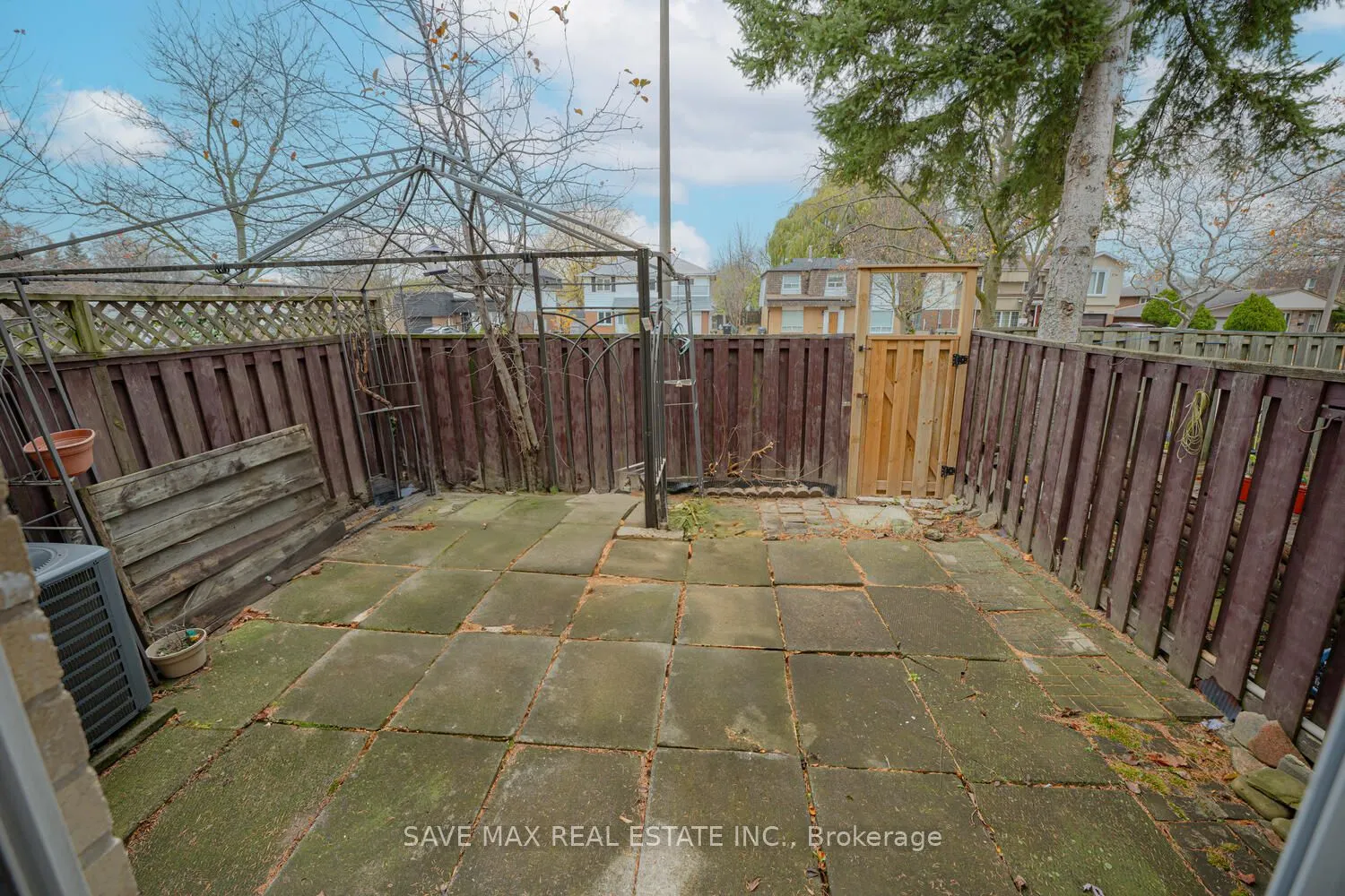 400 Mississauga Valley Boulevard, #31