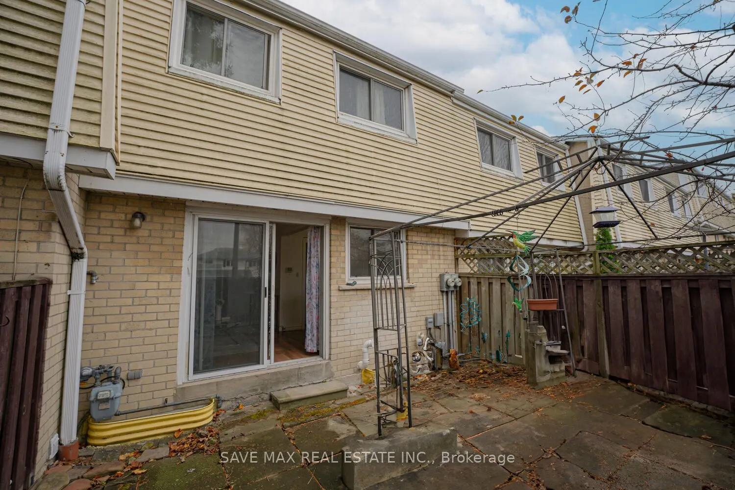 400 Mississauga Valley Boulevard, #31