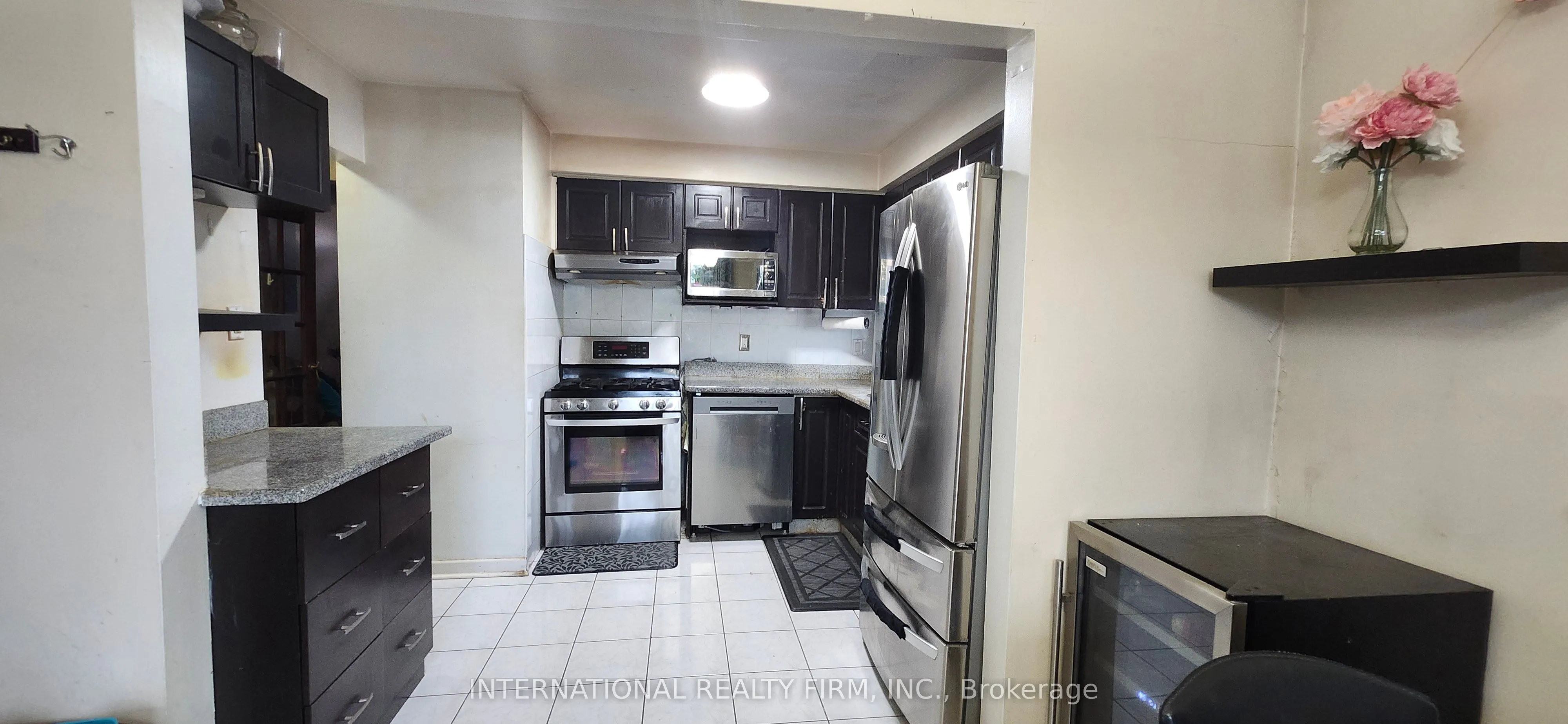 250 John Garland Boulevard #106