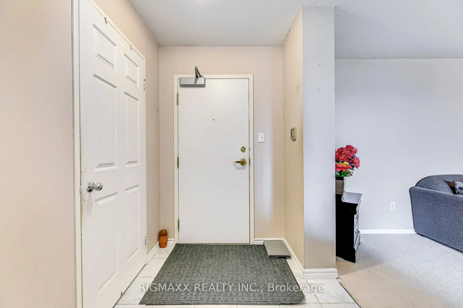 30 Malta Avenue, #1604