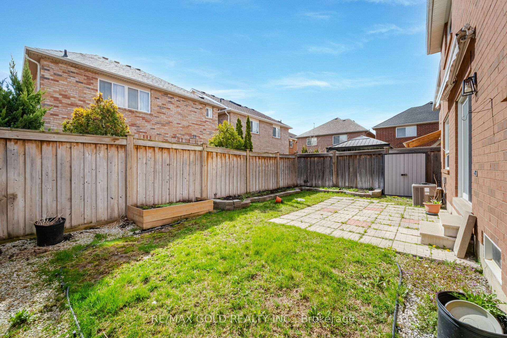 27 Treegrove Crescent #BSMT