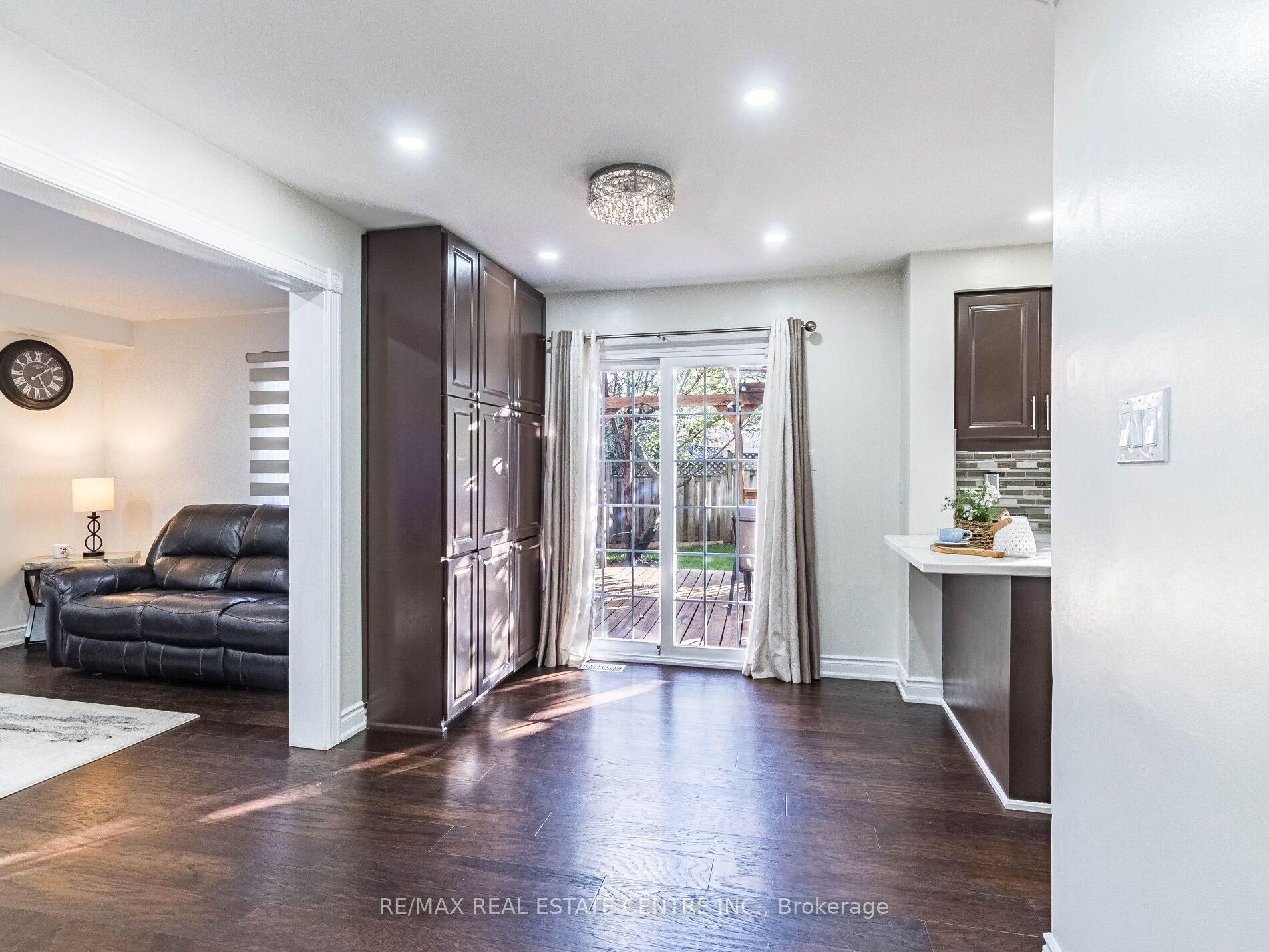 55 Castlehill Road