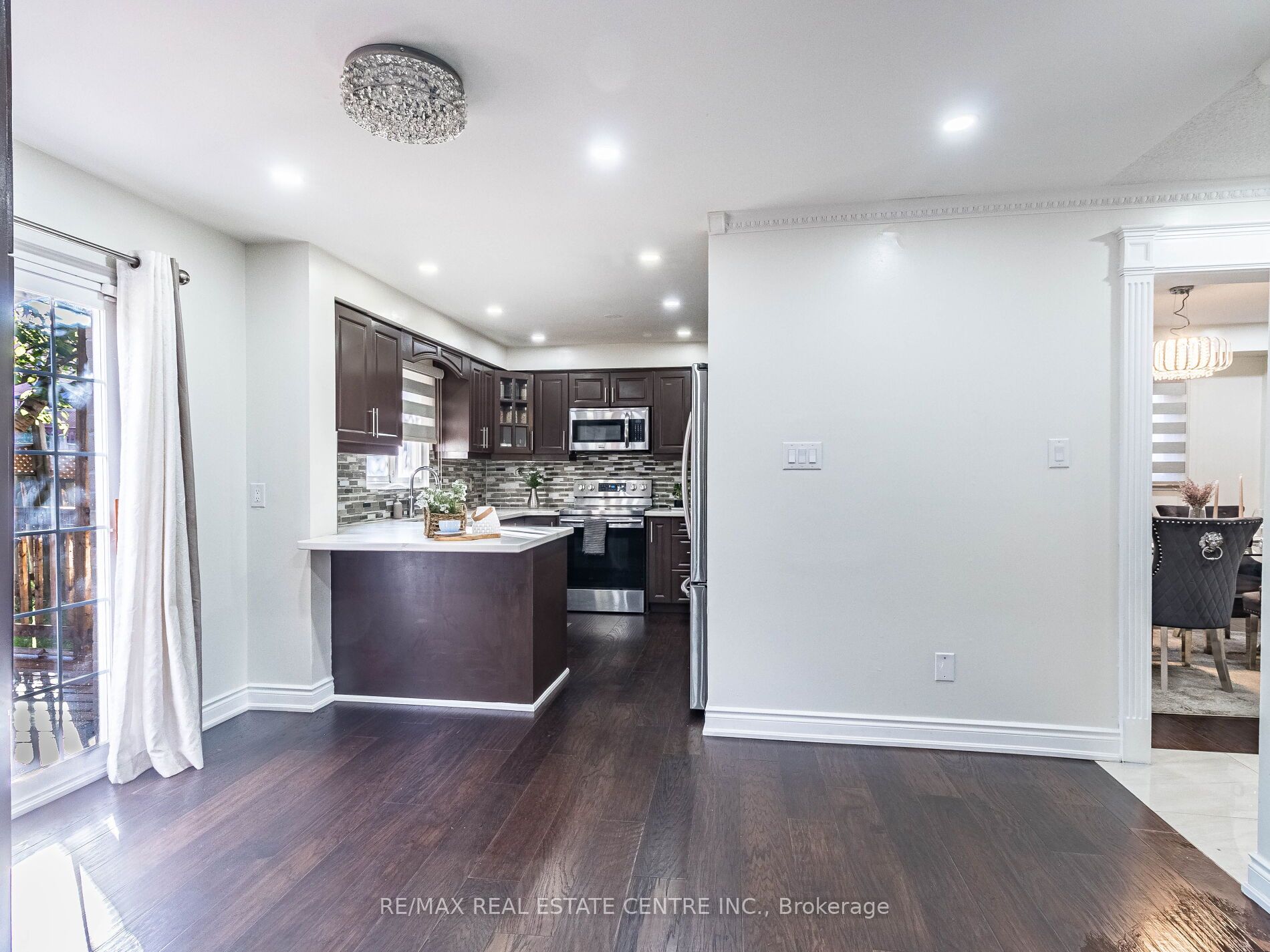 55 Castlehill Road