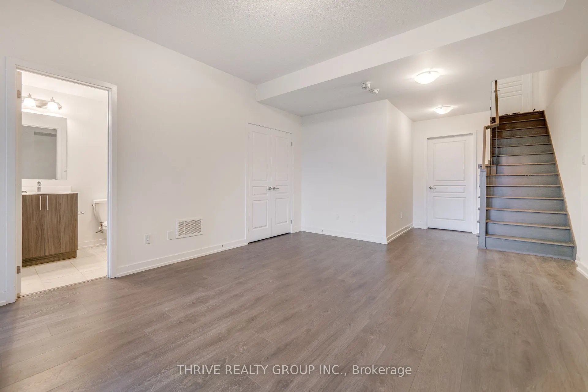 3165 Mintwood Circle