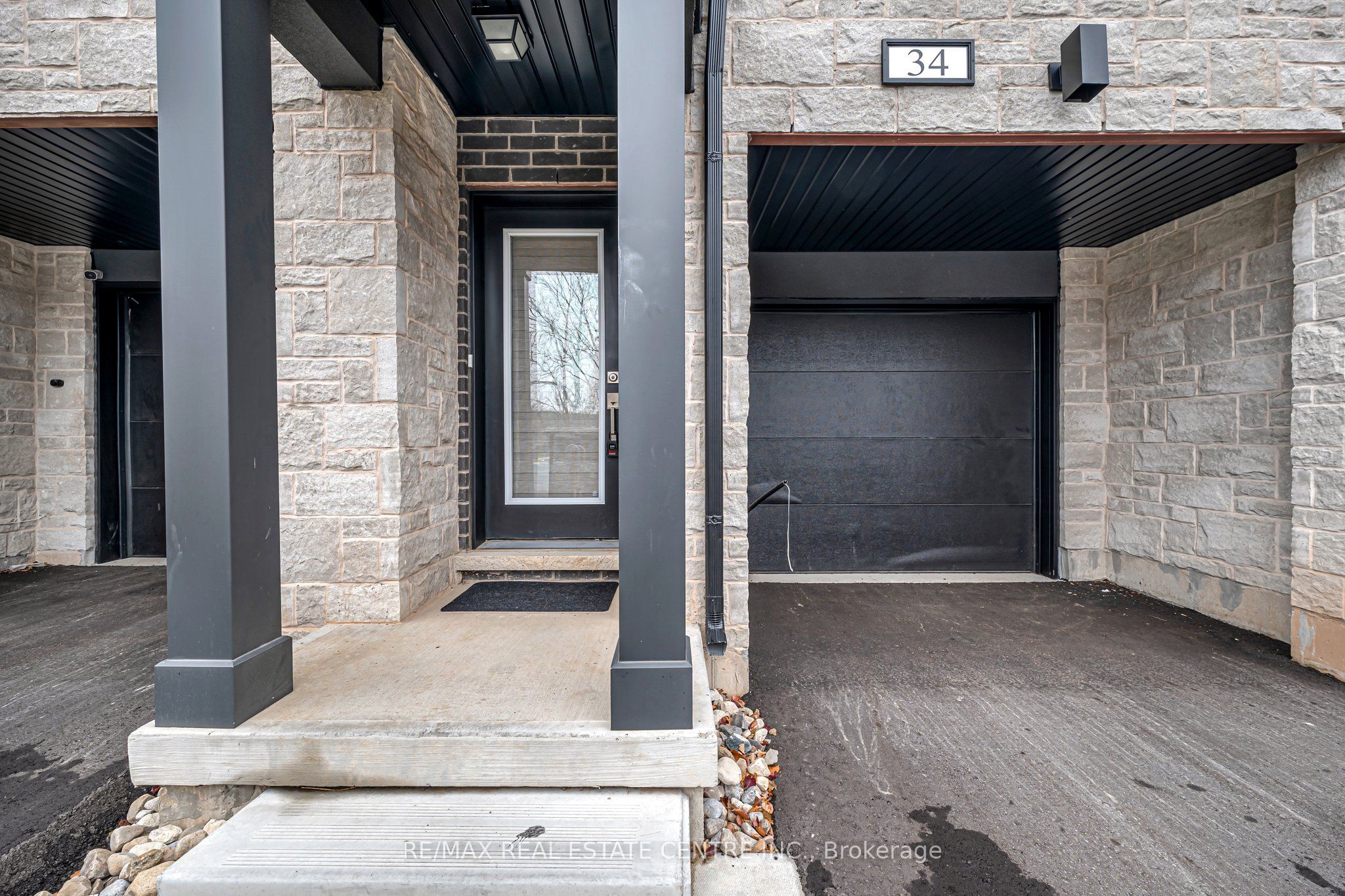 34 Briar Court