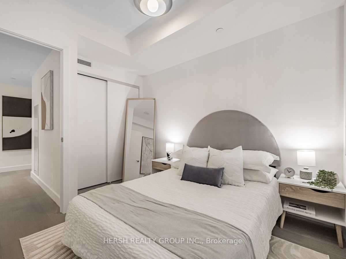 160 Kingsway Crescent #101