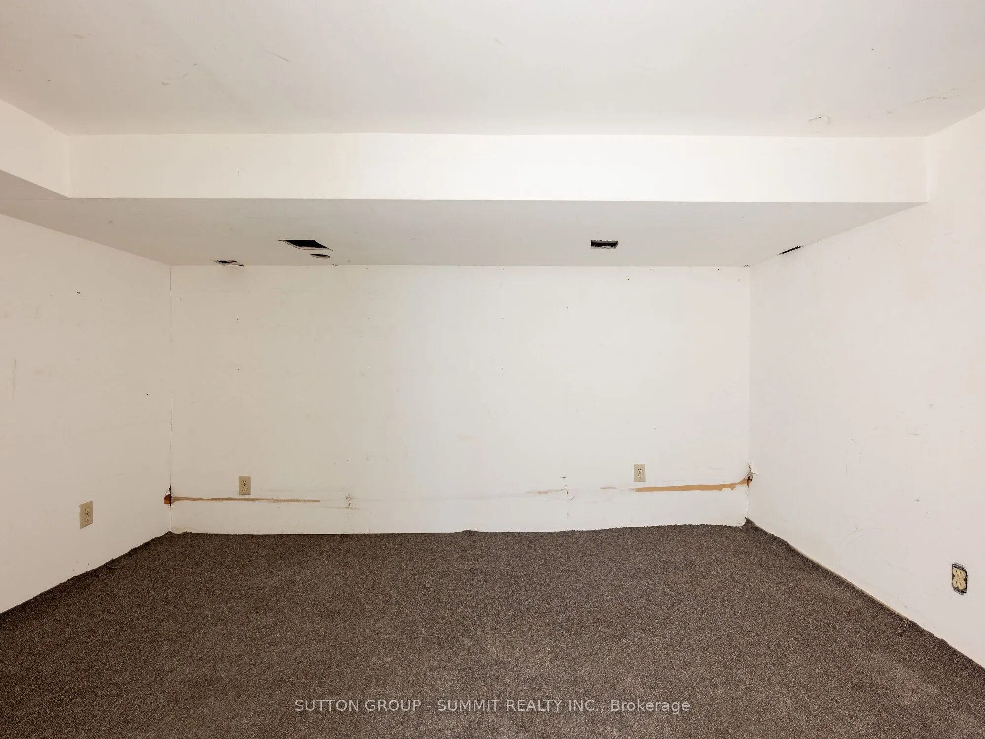 281 Roncesvalles Avenue