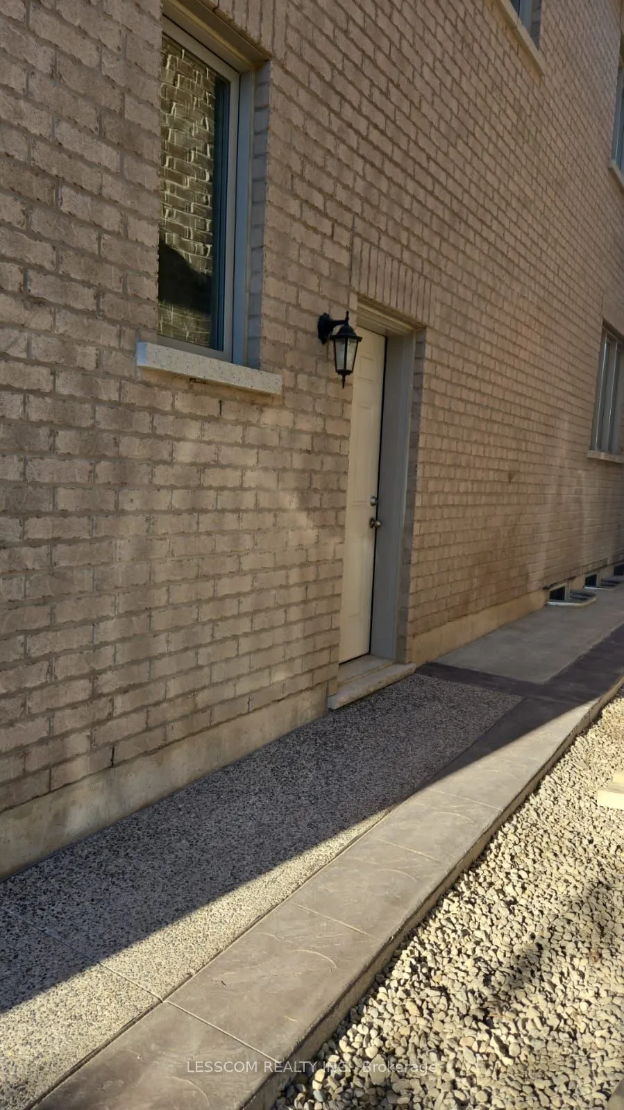 648 Boyd Lane #Bsmt.
