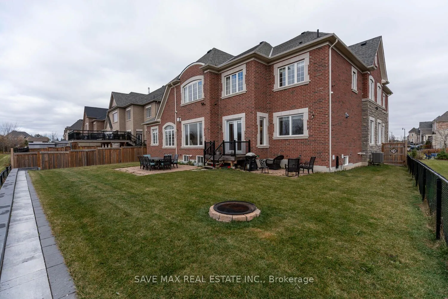 16 Layton Street