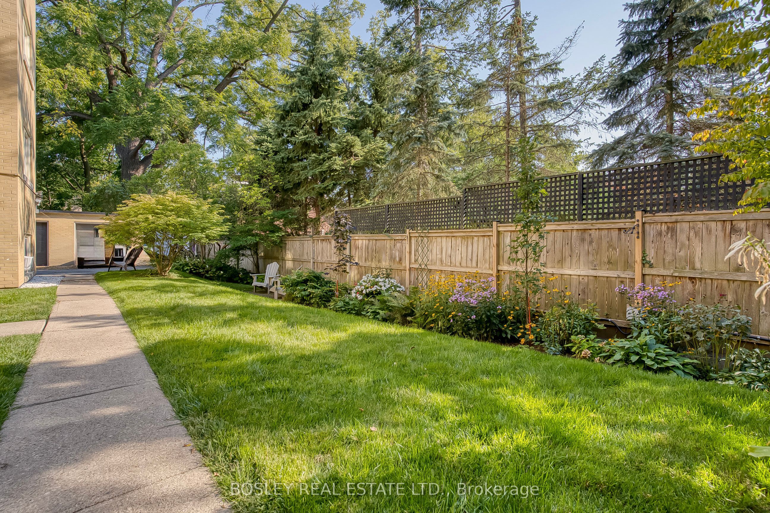 288 Reynolds Street, #16