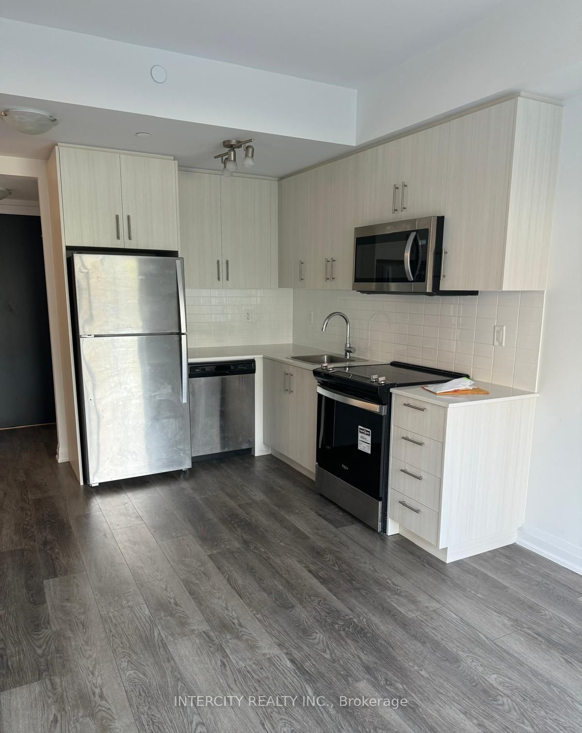 65 Attmar Drive, #255