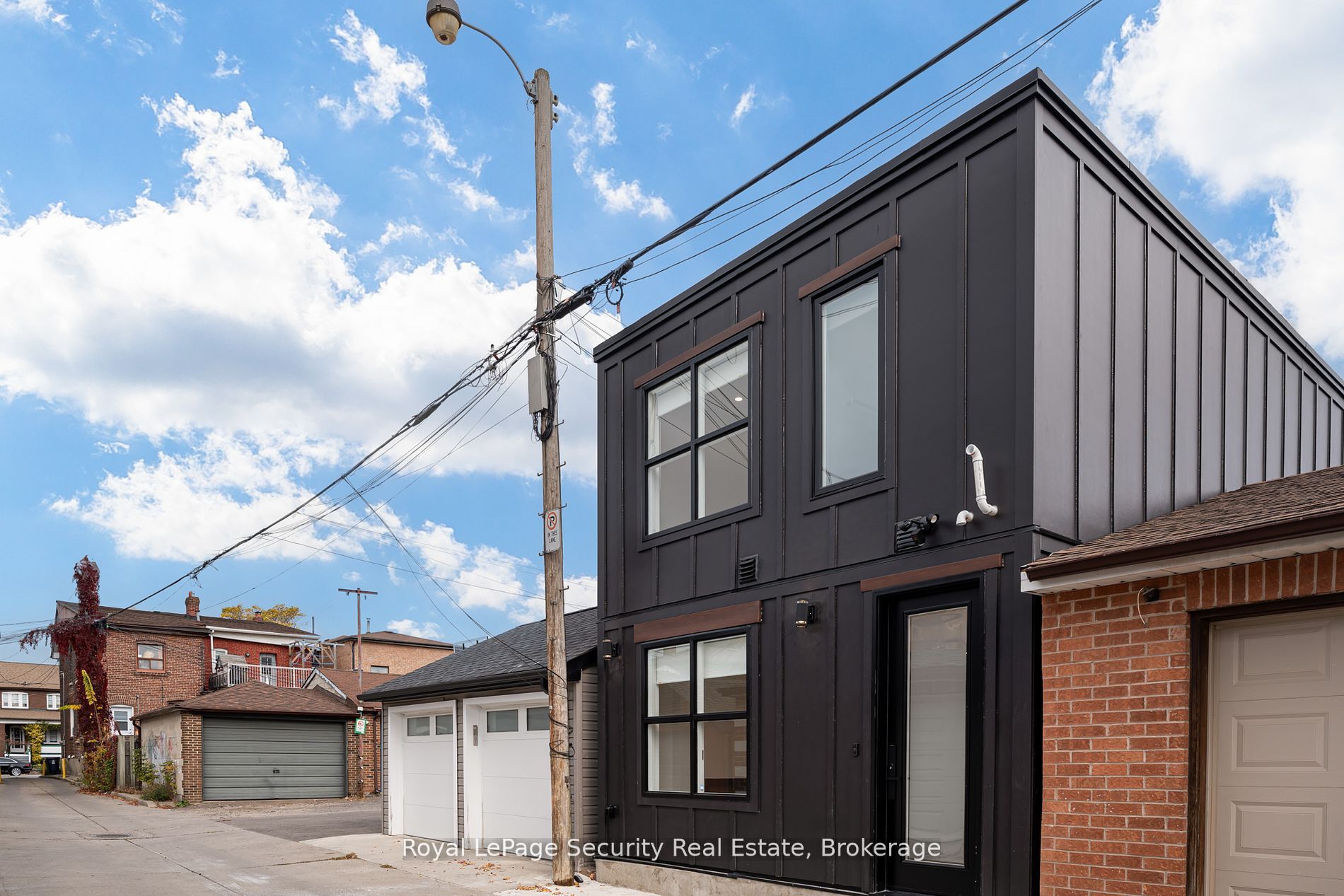 706 Gladstone Avenue, #Lane