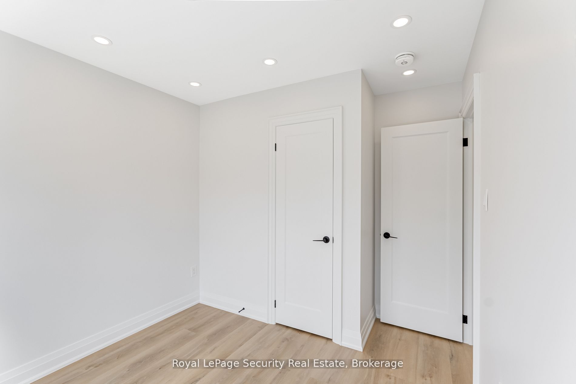 706 Gladstone Avenue, #Lane