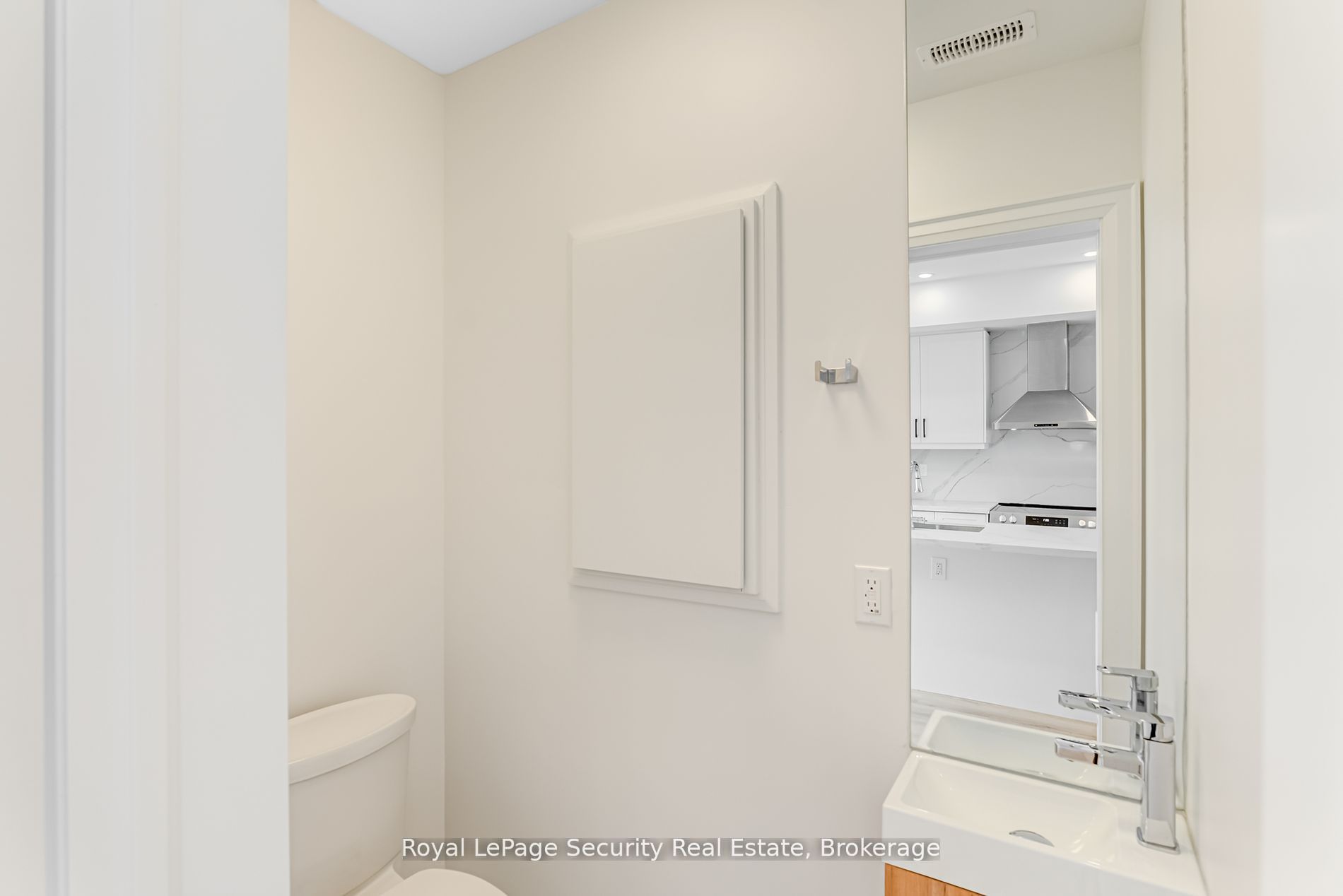 706 Gladstone Avenue, #Lane
