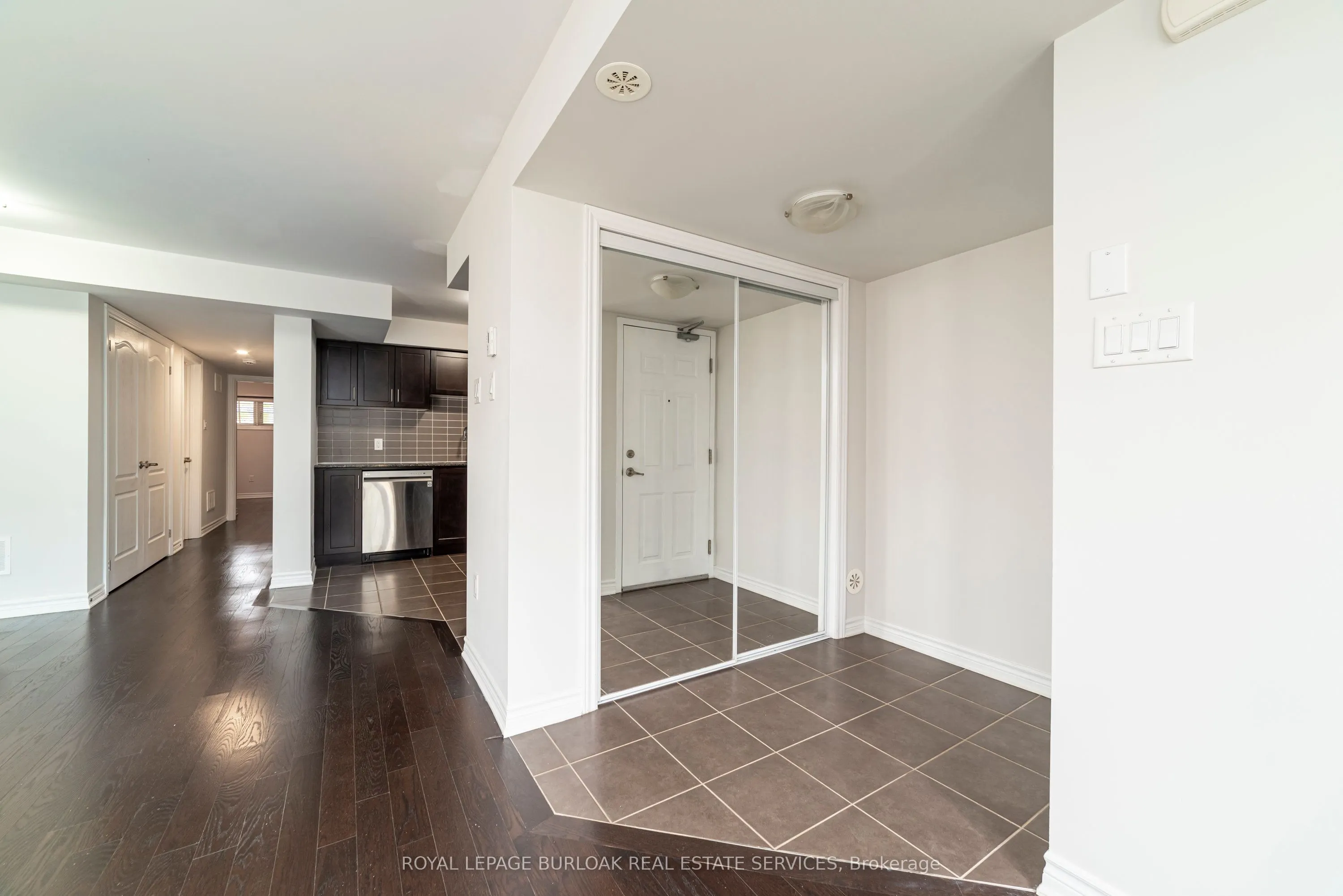 2441 Greenwich Drive, #59