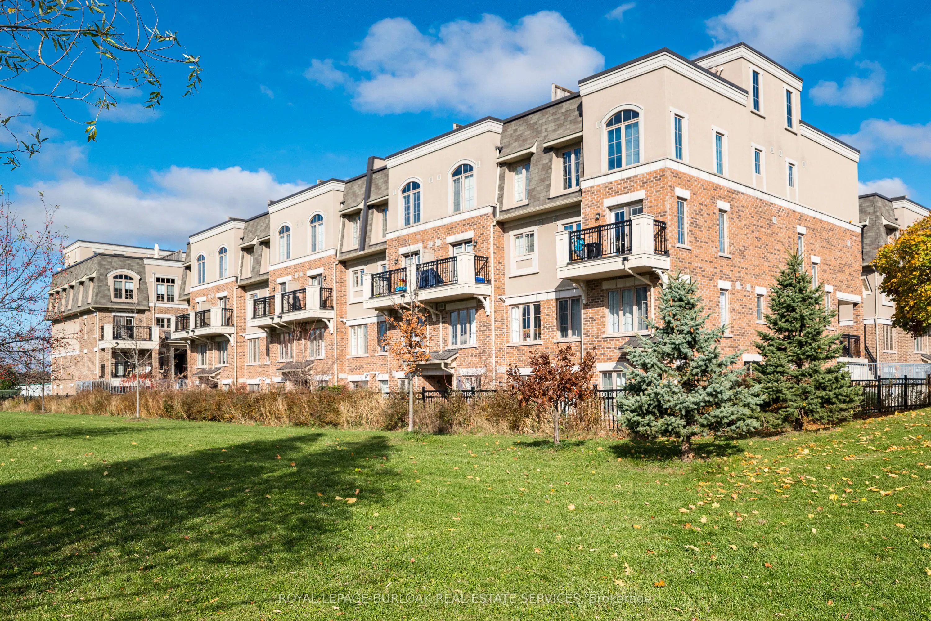2441 Greenwich Drive, #59