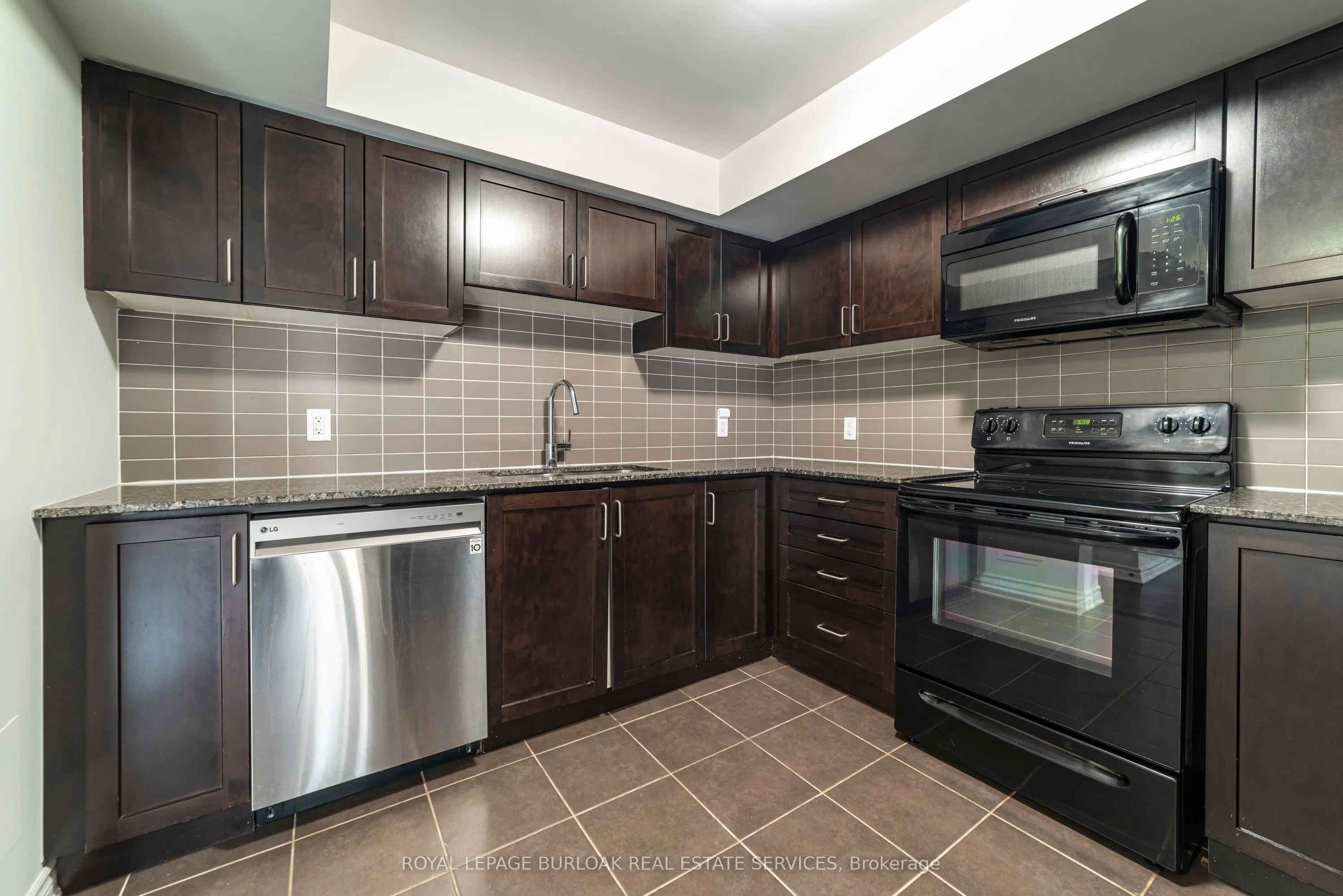 2441 Greenwich Drive, #59