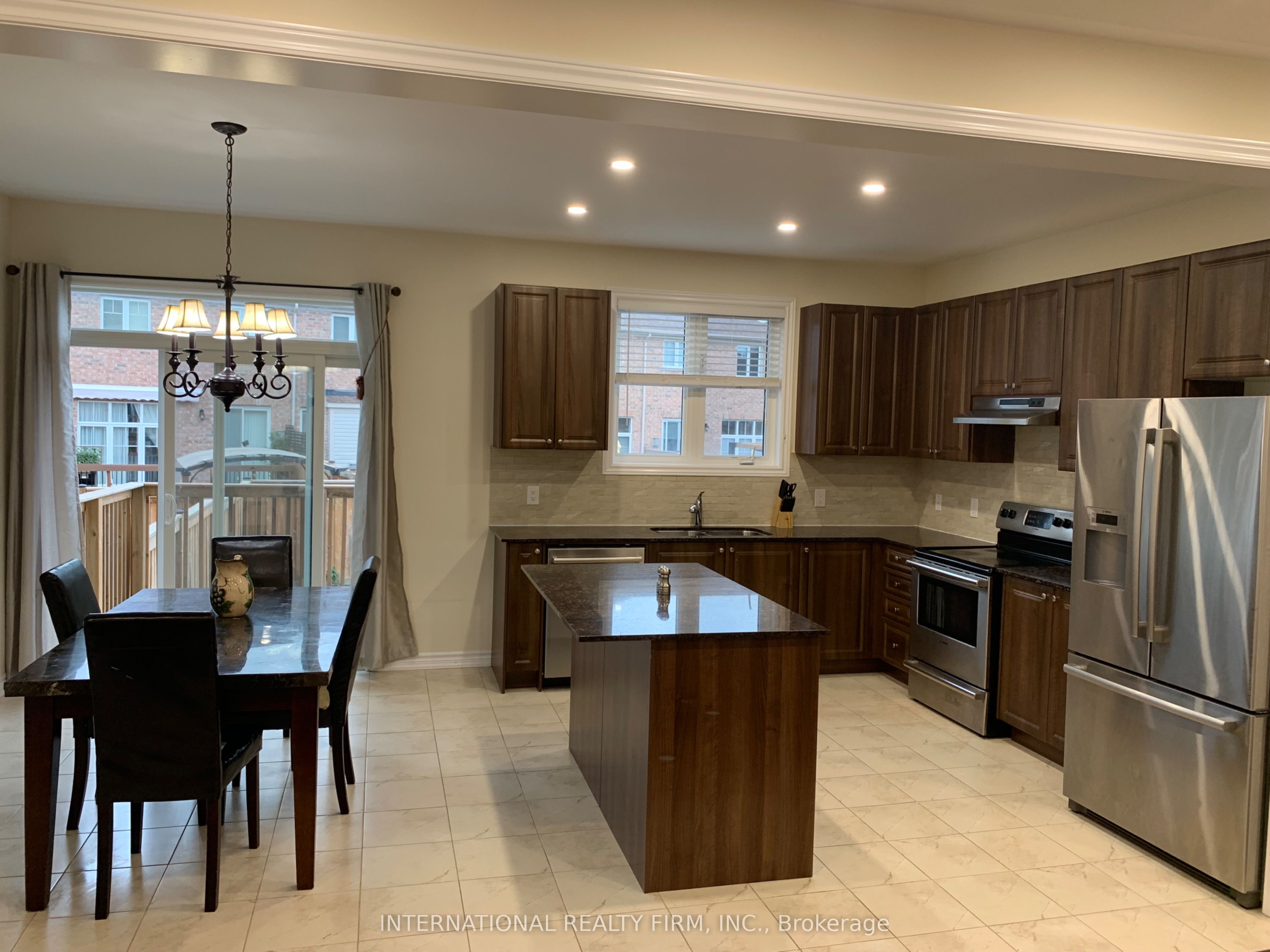 74 Fawnridge Road