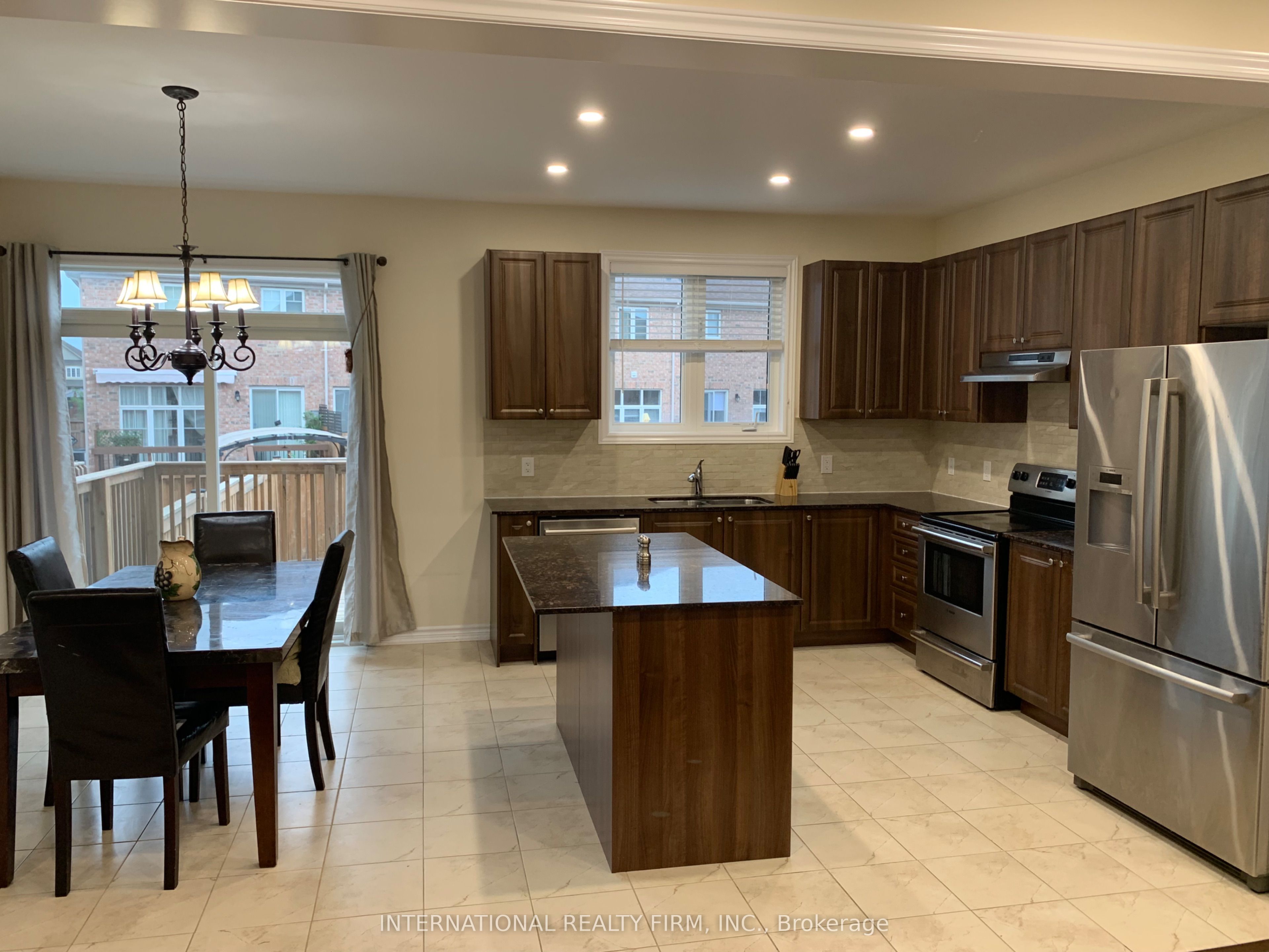 74 Fawnridge Road